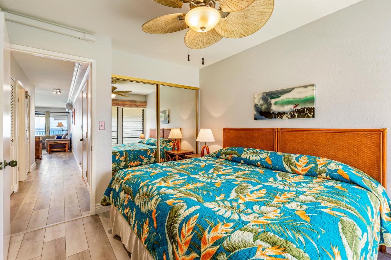 Apartment The Sea Village #1302 Kailua-Kona